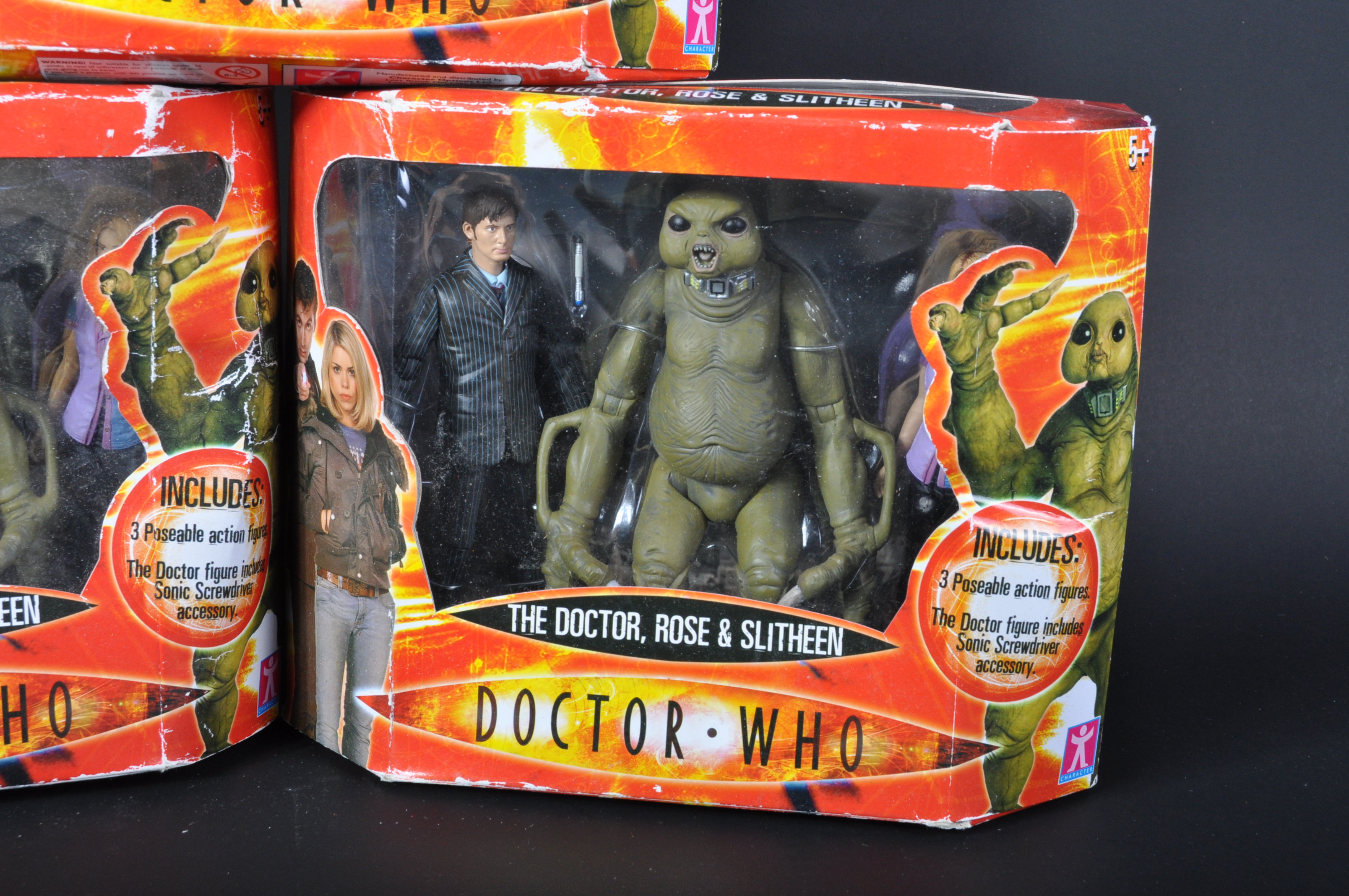 DOCTOR WHO - CHARACTER OPTIONS - COLLECTION OF X3 ACTION FIGURES - Image 4 of 5