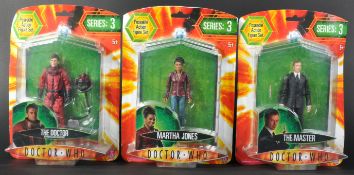 DOCTOR WHO - CHARACTER OPTIONS - SERIES 3 ACTION FIGURES