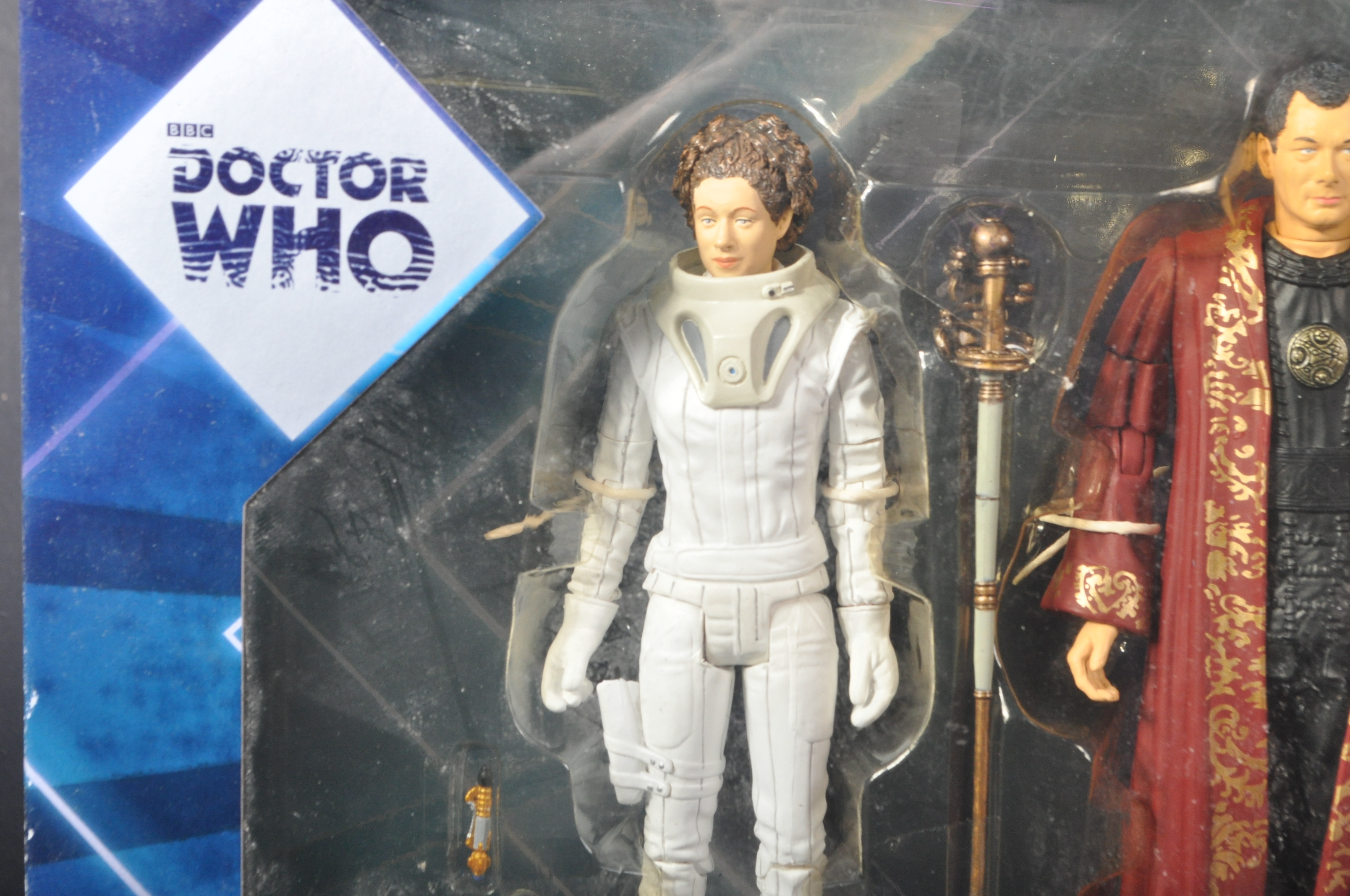 DOCTOR WHO - CHARACTER OPTIONS - SERIES FOUR ACTION FIGURE SET - Image 2 of 4