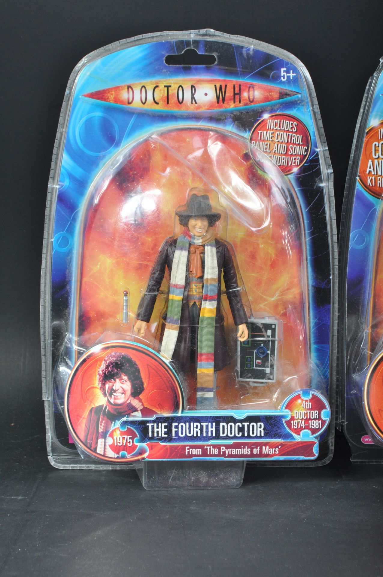 DOCTOR WHO - CHARACTER OPTIONS - FOURTH DOCTOR ACTION FIGURES - Image 2 of 5