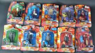 DOCTOR WHO - CHARACTER OPTIONS - SERIES 1-4 CARDED ACTION FIGURES