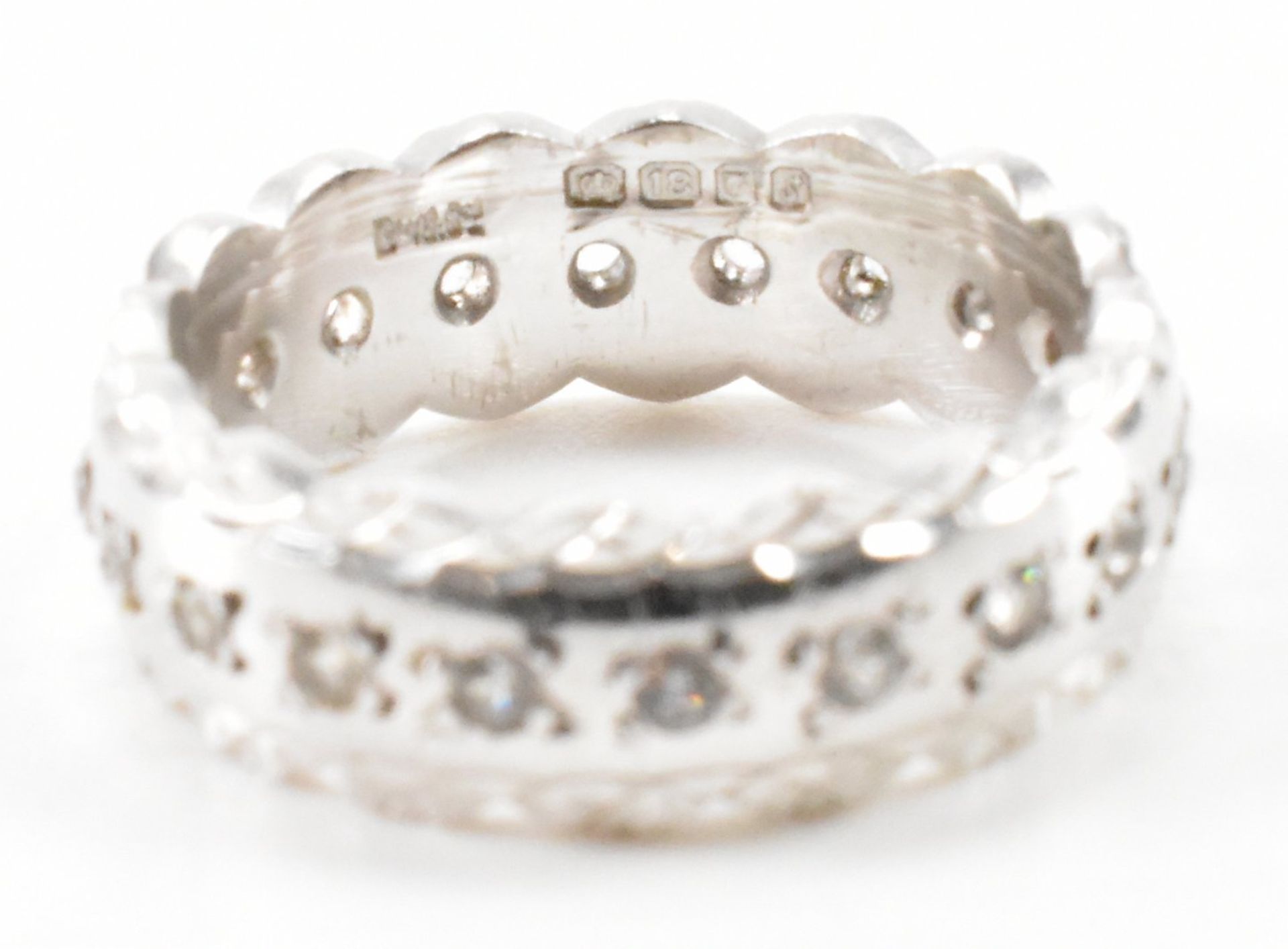 HALLMARKED 18CT WHITE GOLD ETERNITY RING - Image 6 of 7