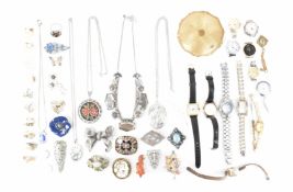 COLLECTION OF VICTORIAN & LATER JEWELLERY & WATCHES