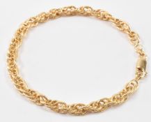 GOLD CHAIN BRACELET WITH LOBSTER CLASP