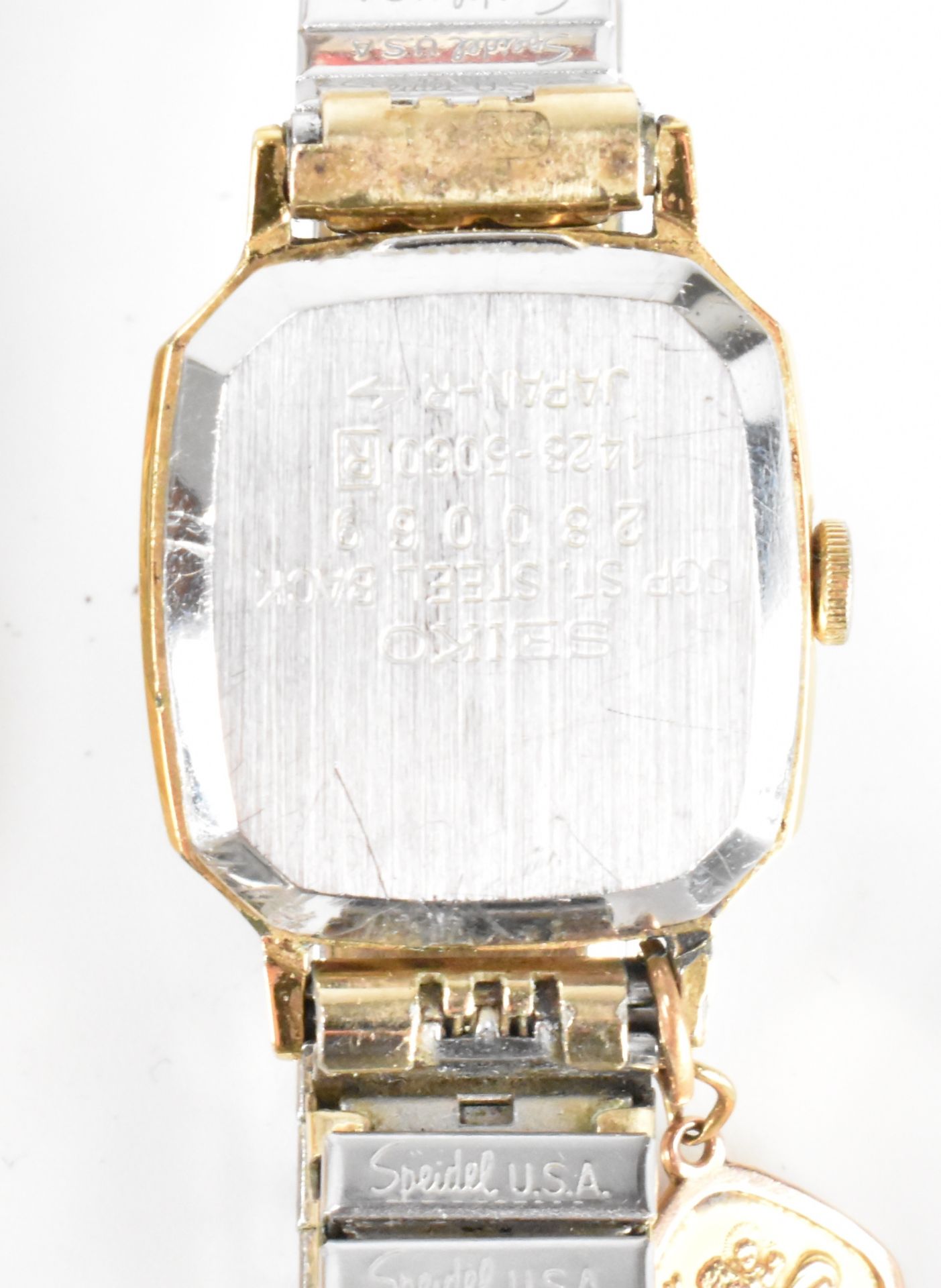 COLLECTION OF COSTUME JEWELLERY WATCHES & SILVER - Image 8 of 10