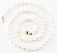 CULTURED PEARL & 9CT GOLD NECKLACE