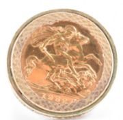 HALLMARKED 9CT GOLD 1982 HALF SOVEREIGN RING