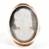 HALLMARKED 9CT GOLD & MOTHER OF PEARL SIGNET RING