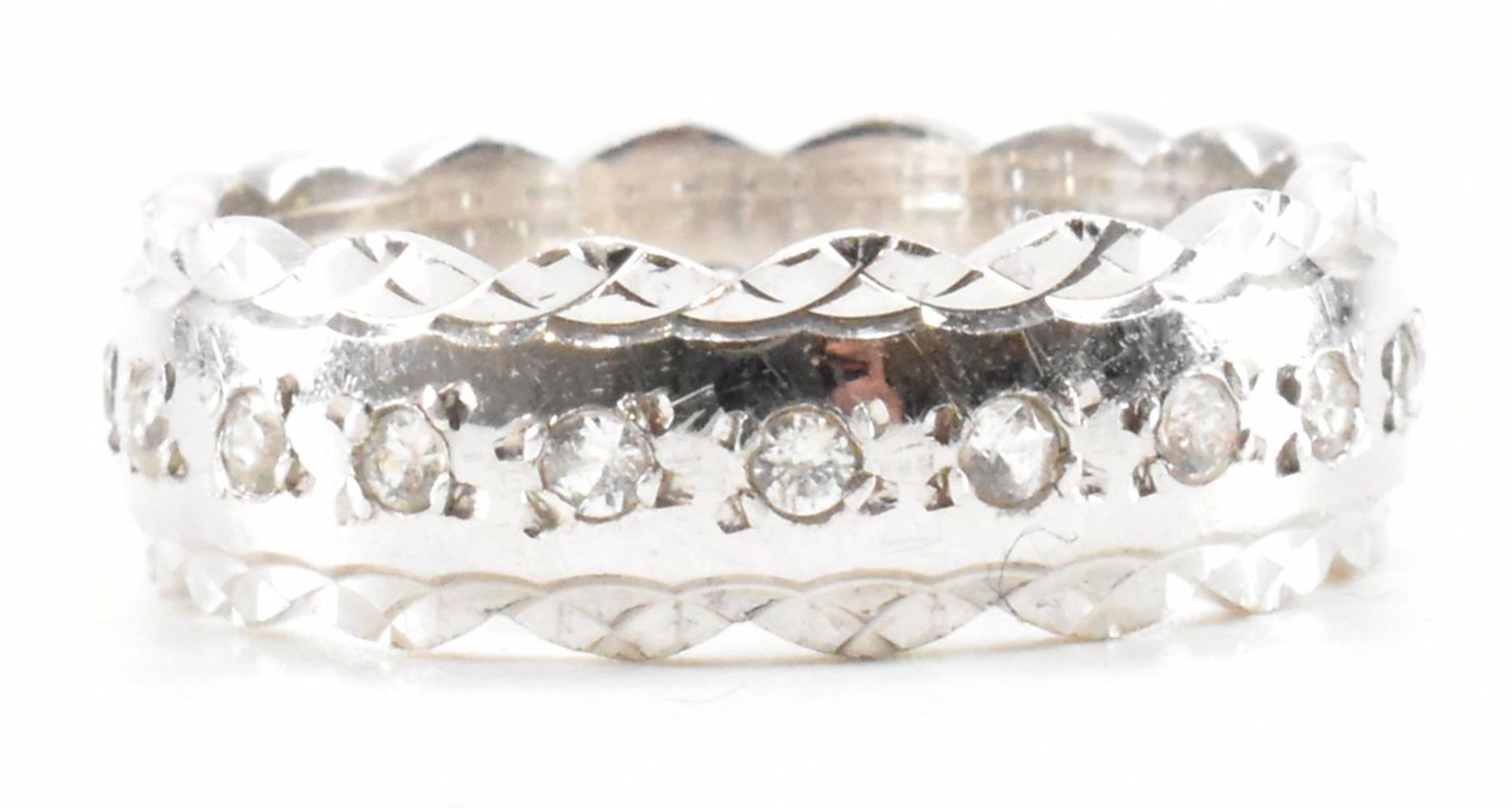 HALLMARKED 18CT WHITE GOLD ETERNITY RING - Image 4 of 7