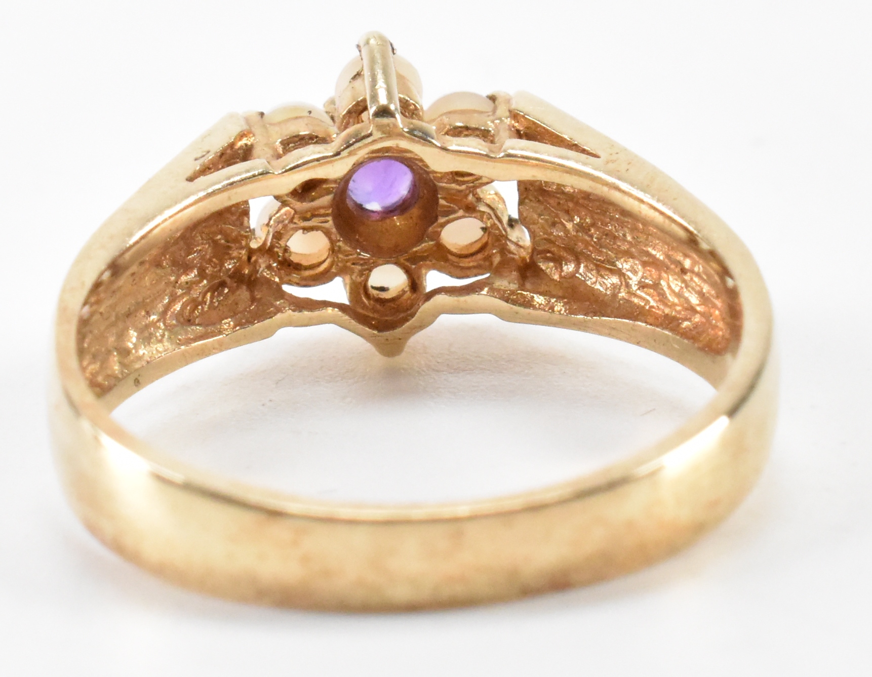 HALLMARKED 9CT GOLD AMETHYST & PEARL RING - Image 3 of 5