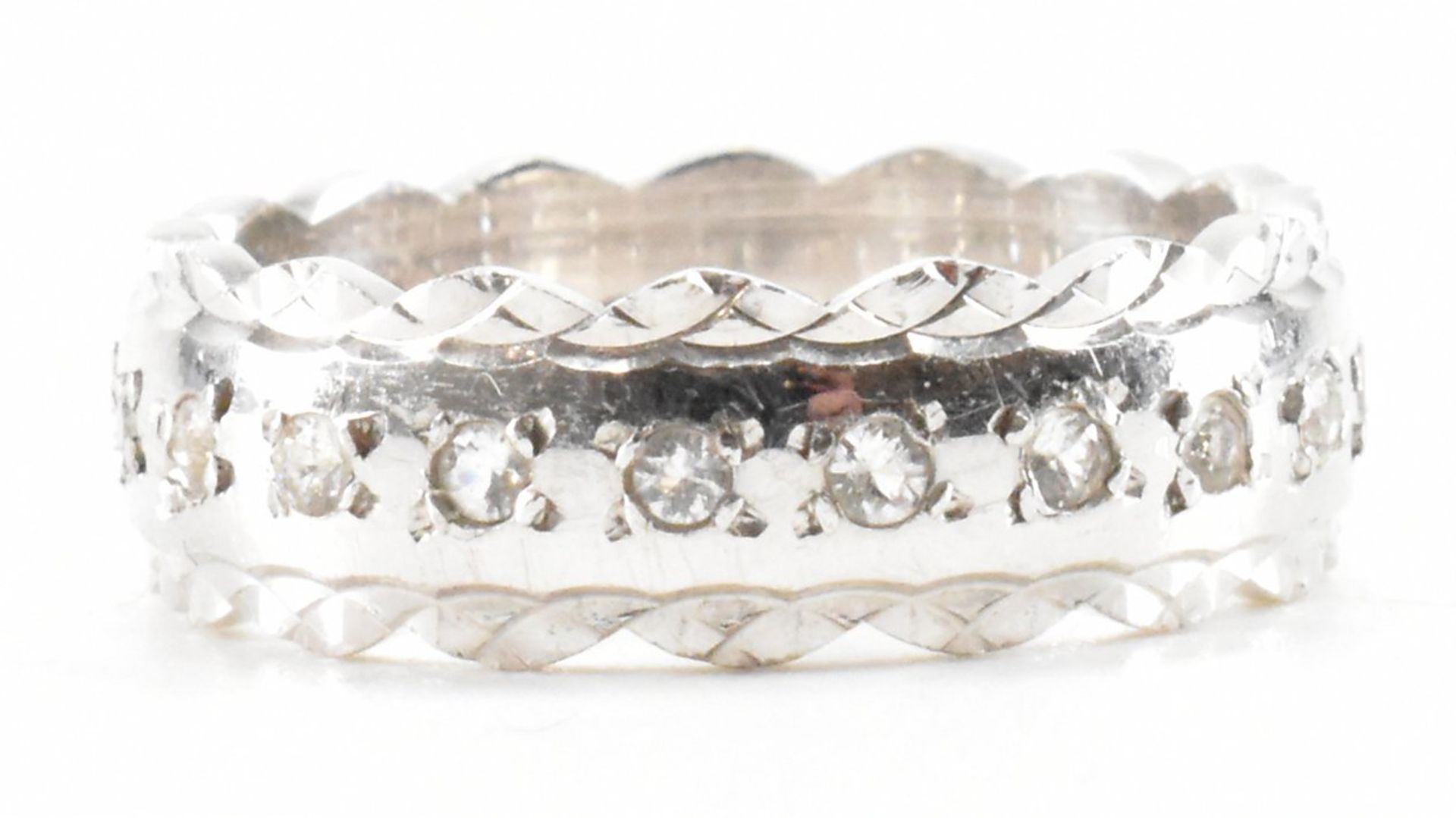 HALLMARKED 18CT WHITE GOLD ETERNITY RING - Image 3 of 7