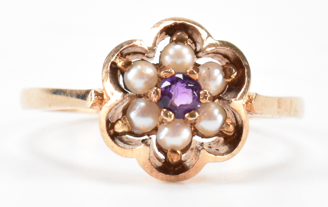 HALLMAKRED 9CT GOLD AMETHYST & SEED PEARL RING - Image 2 of 6
