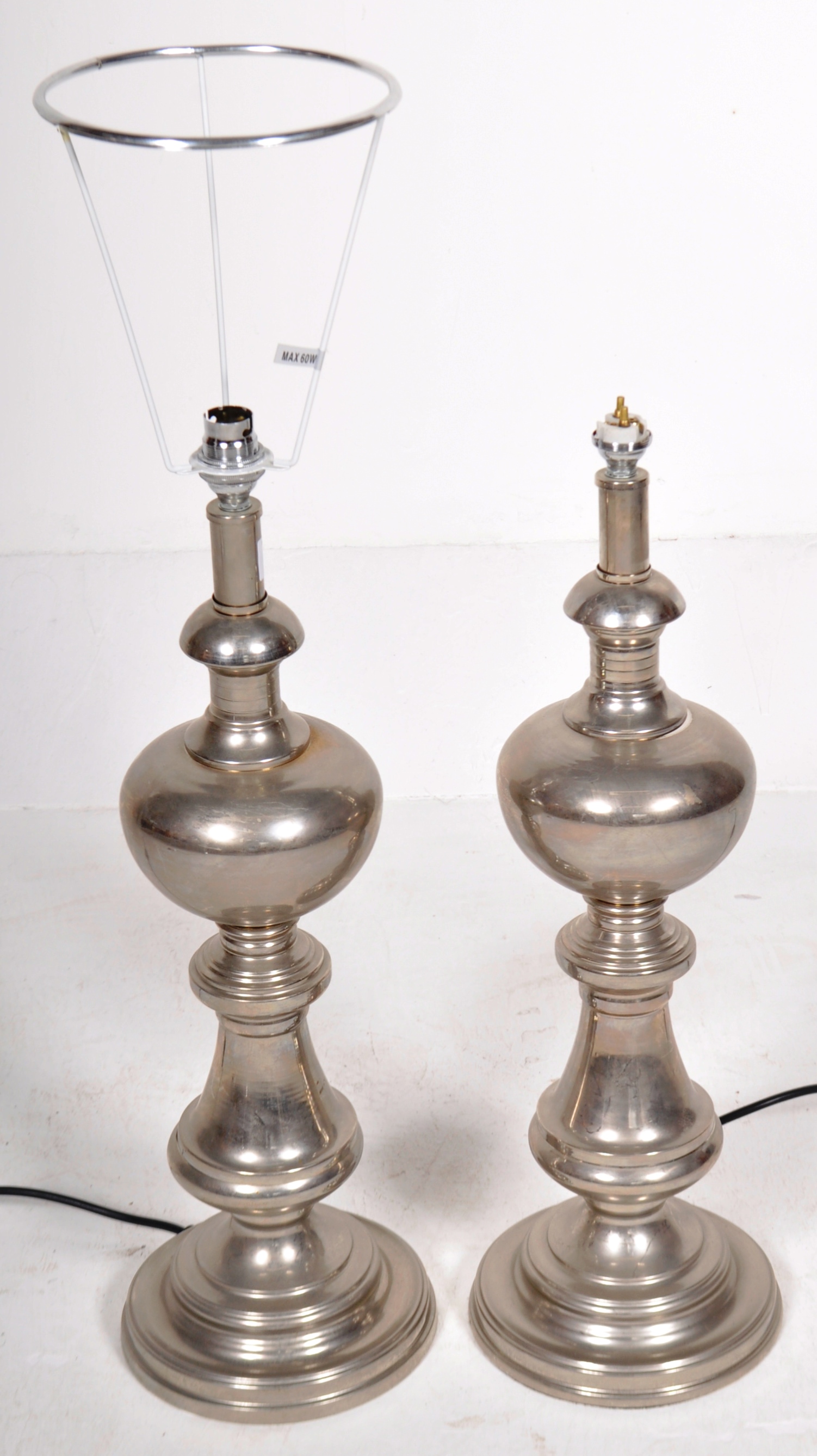 MATCHING PAIR OF CONTEMPORARY POLISHED METAL TABLE LAMPS - Image 2 of 7