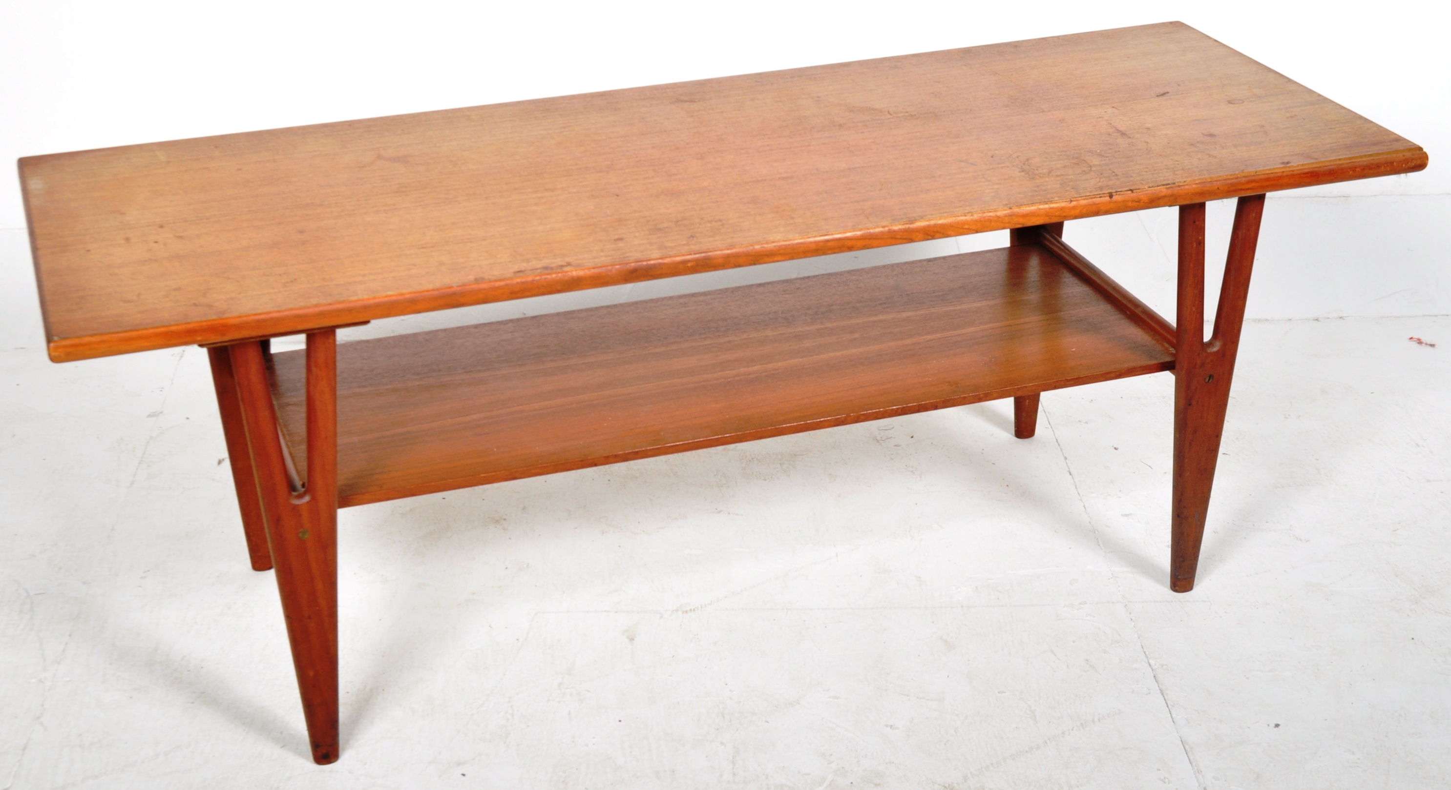 MID 20TH CENTURY DANISH TEAK WOOD LONG JOHN COFFEE TABLE - Image 2 of 6