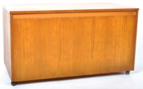 RETRO 20TH CENTURY TEAK OTTOMAN / BLANKET BOX