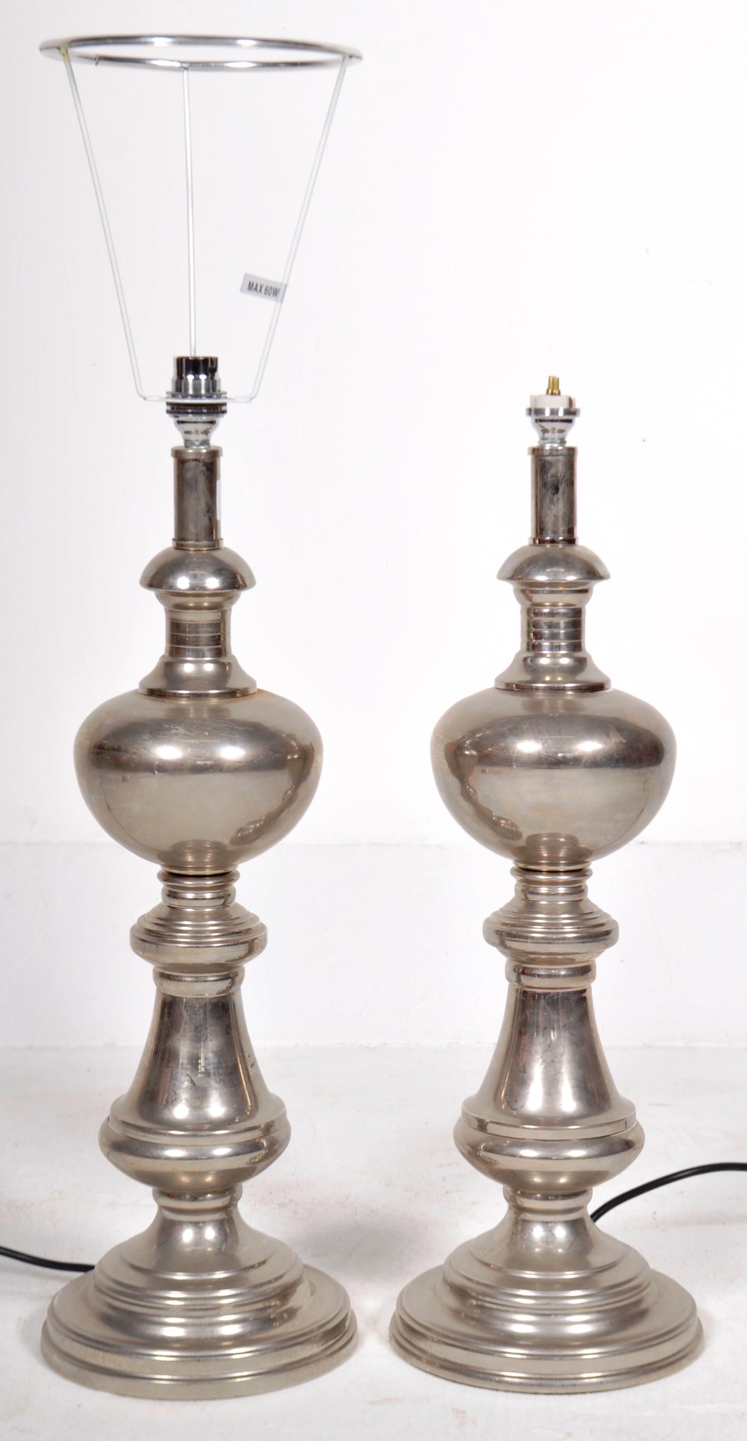 MATCHING PAIR OF CONTEMPORARY POLISHED METAL TABLE LAMPS