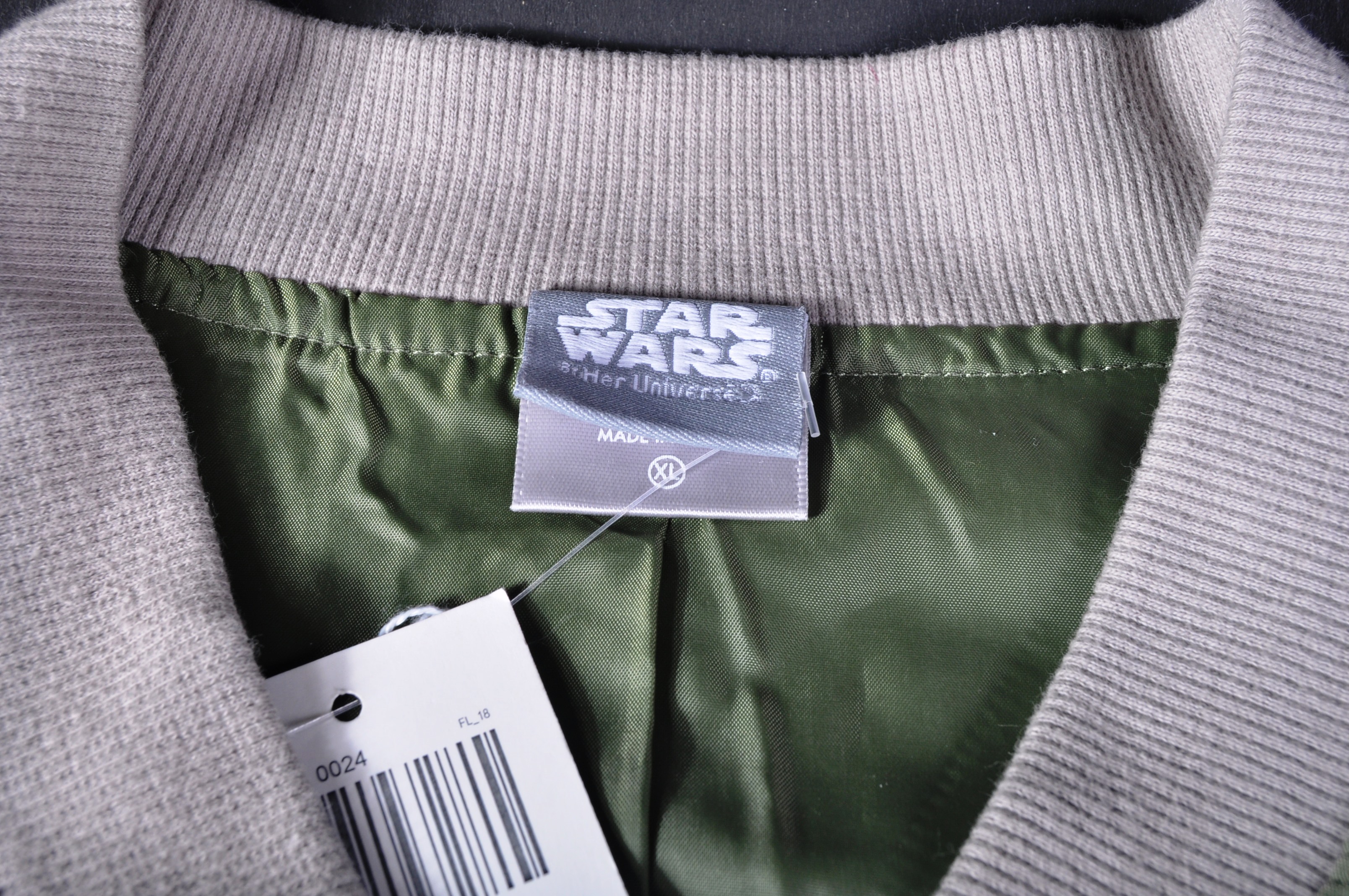 ESTATE OF JEREMY BULLOCH - STAR WARS - BOBA FETT BOMBER JACKET - Image 3 of 7