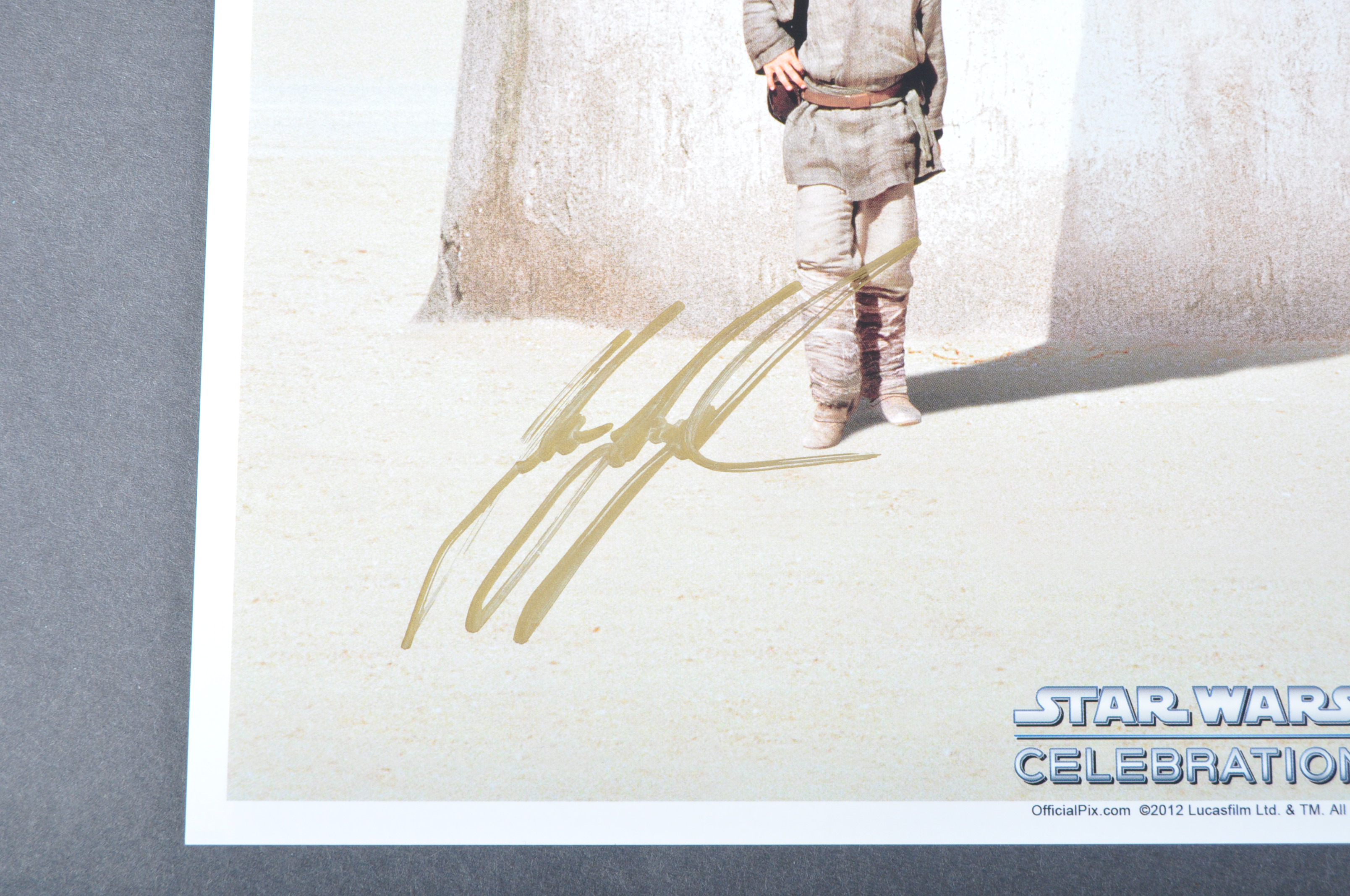 ESTATE OF JEREMY BULLOCH – STAR WARS – OFFICIAL PIX SIGNED PHOTO - Image 2 of 2