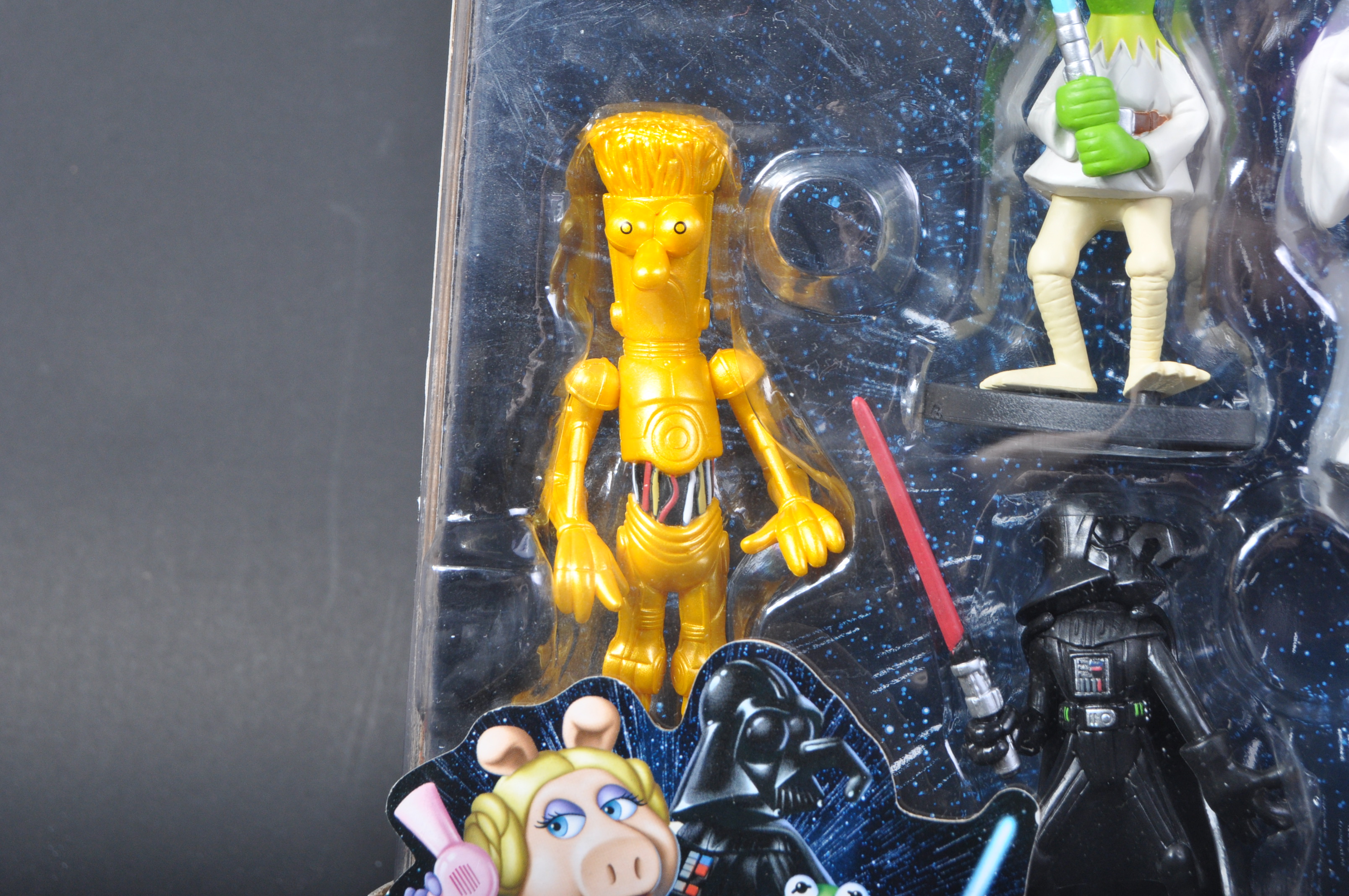 ESTATE OF JEREMY BULLOCH - STAR WARS - MUPPETS ACTION FIGURES - Image 4 of 5