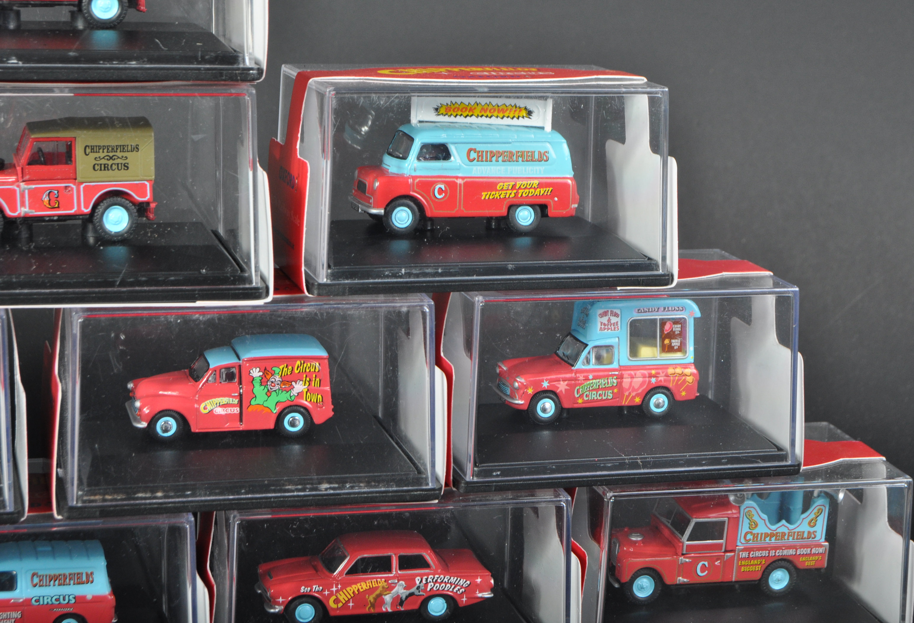 COLLECTION OF OXFORD DIECAST 1/76 SCALE CHIPPERFIELDS CIRCUS MODELS - Image 4 of 7