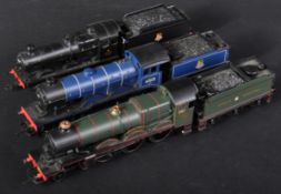 COLLECTION OF X3 00 GAUGE MODEL RAILWAY LOCOMOTIVES