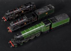 COLLECTION OF HORNBY / DUBLO 00 GAUGE MODEL RAILWAY LOCOMOTIVES