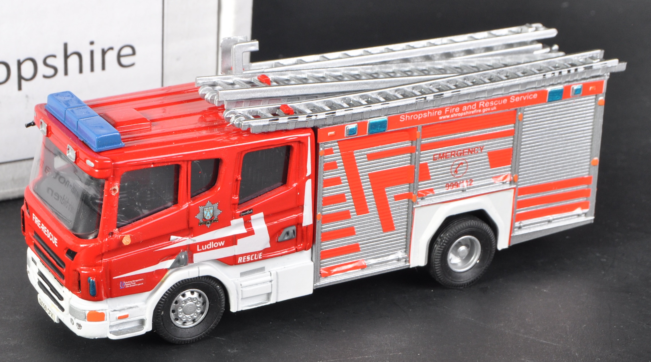 FIRE BRIGADE MODELS 1/50 SCALE DIECAST MODEL FIRE ENGINE - Image 2 of 6