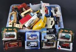 LARGE COLLECTION OF ASSORTED DIECAST MODEL CARS