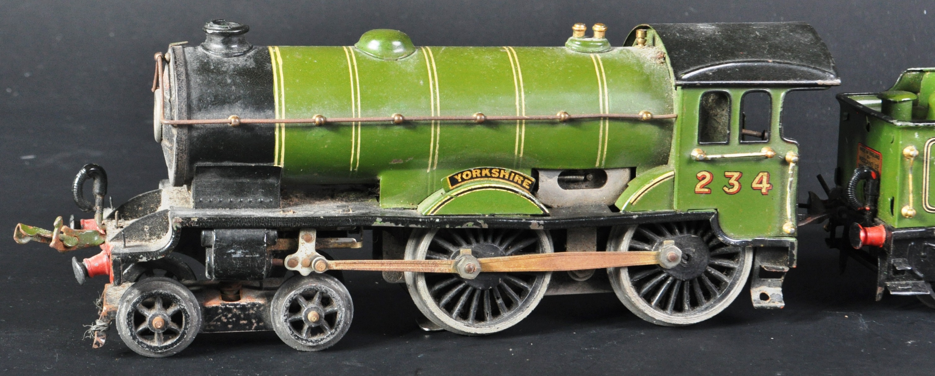 VINTAGE HORNBY O GAUGE ELECTRIC LOCOMOTIVE & TENDER - Image 2 of 6