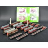 COLLECTION OF ASSORTED 00 GAUGE ROLLING STOCK WAGONS