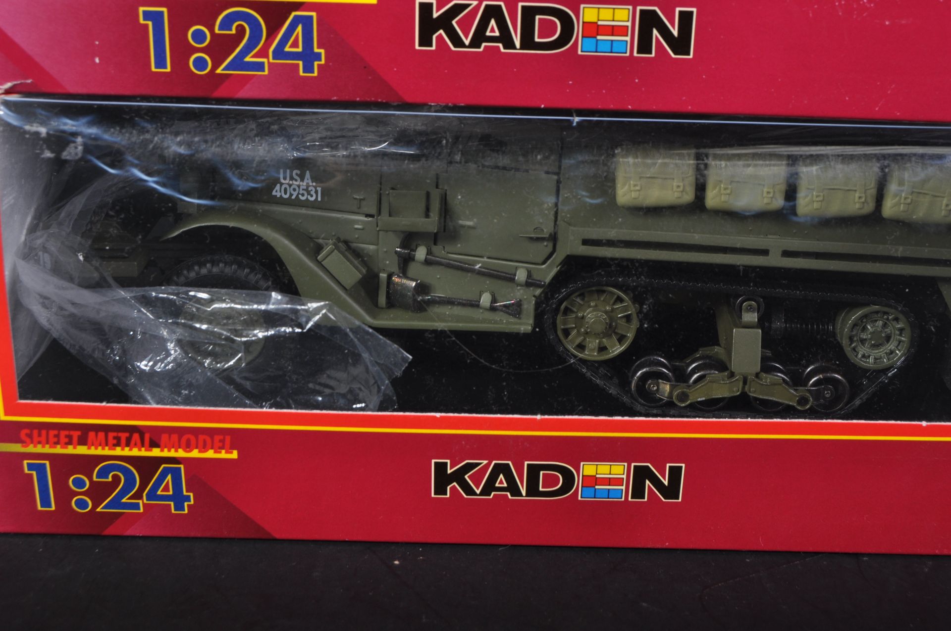 COLLECTION OF X3 KADEN 1/24 SCALE DIECAST MILITARY MODELS - Image 4 of 6