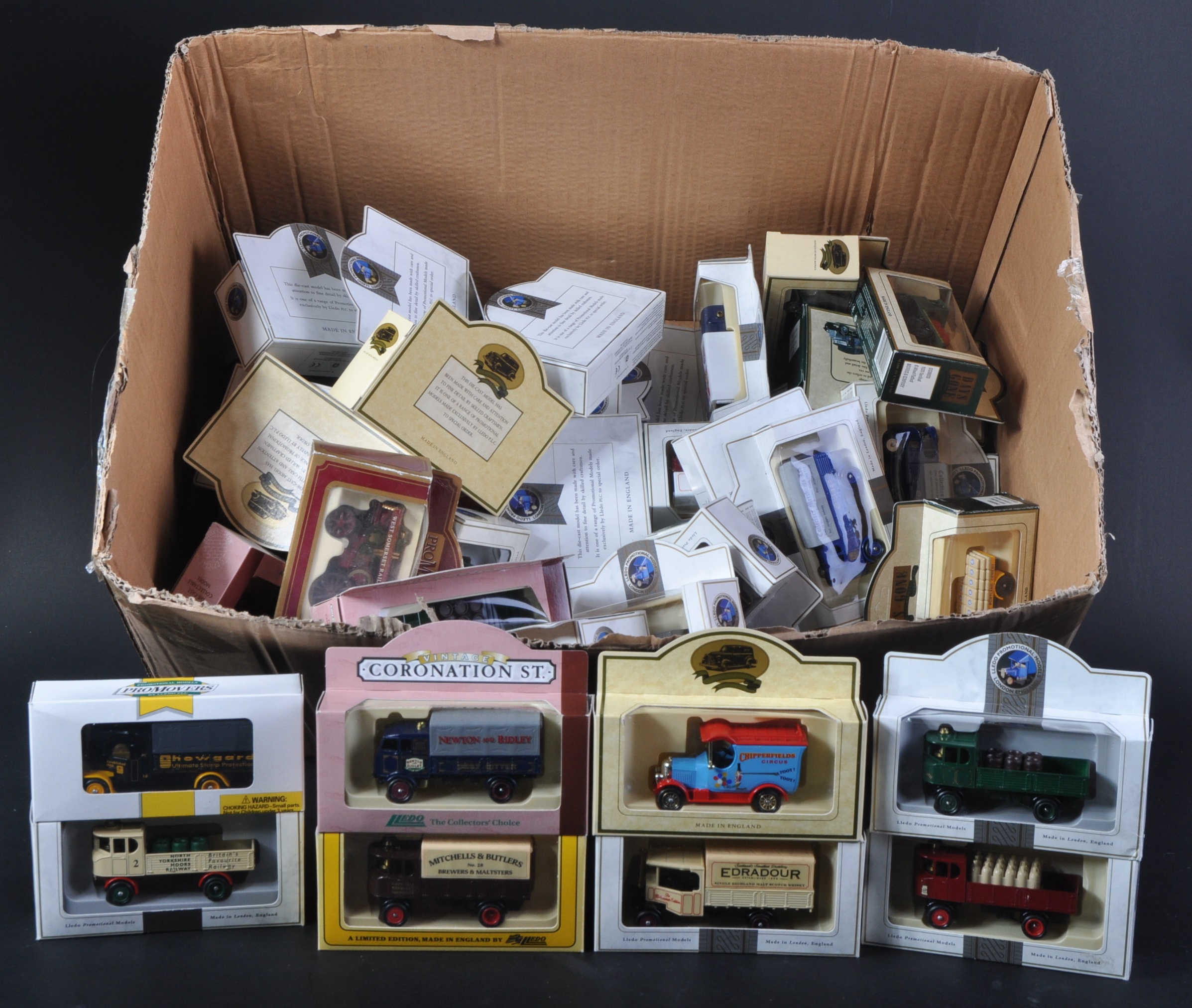 LARGE COLLECTION OF ASSORTED LLEDO MADE DIECAST MODELS