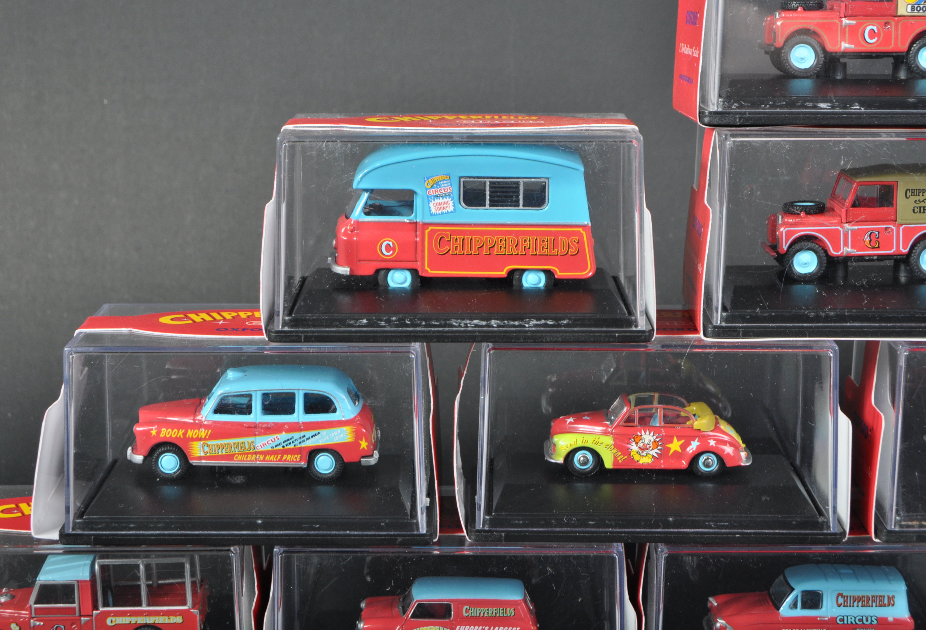 COLLECTION OF OXFORD DIECAST 1/76 SCALE CHIPPERFIELDS CIRCUS MODELS - Image 2 of 7