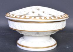 A VICTORIAN GRAINGER WORCESTER CHINA POTPOURRI BOX - CIRCA 1890