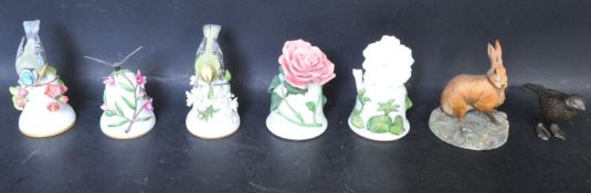 A COLLECTION OF VINTAGE CERAMICS - FLORAL & BIRD BELLS