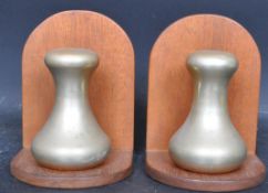 RETRO MID CENTURY WEIGHT & WOODEN BOOK ENDS