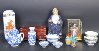 COLLECTION OF VINTAGE 20TH CENTURY CHINES ORIENTAL CERAMICS