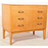 A RETRO VINTAGE 1960S MID 20TH CENTURY CHEST OF DRAWERS