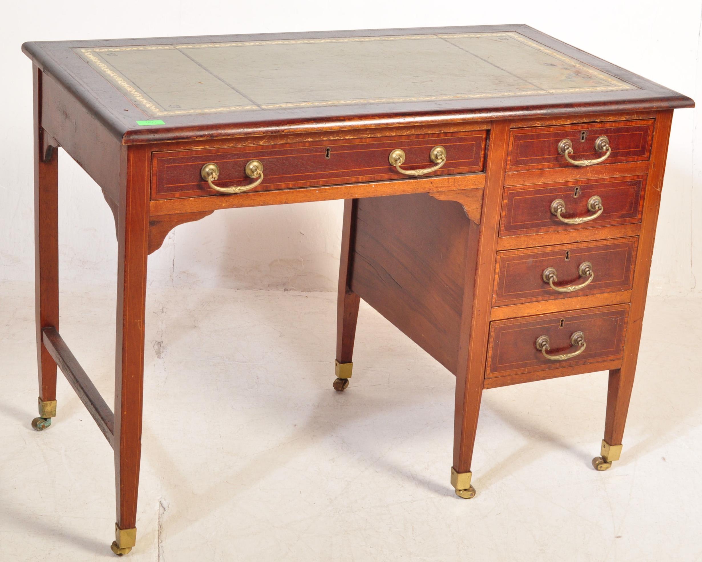 AN EDWARDIAN MAHOGANY LEATHER TOP WRITING DESK/TABLE - Image 2 of 7