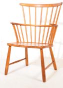 20TH CENTURY WINDSOR STYLE BEECH AND ELM CHAIR