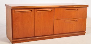 RETRO VINTAGE MID 20TH CENTURY TEAK WOOD SIDEBOARD CREDENZA