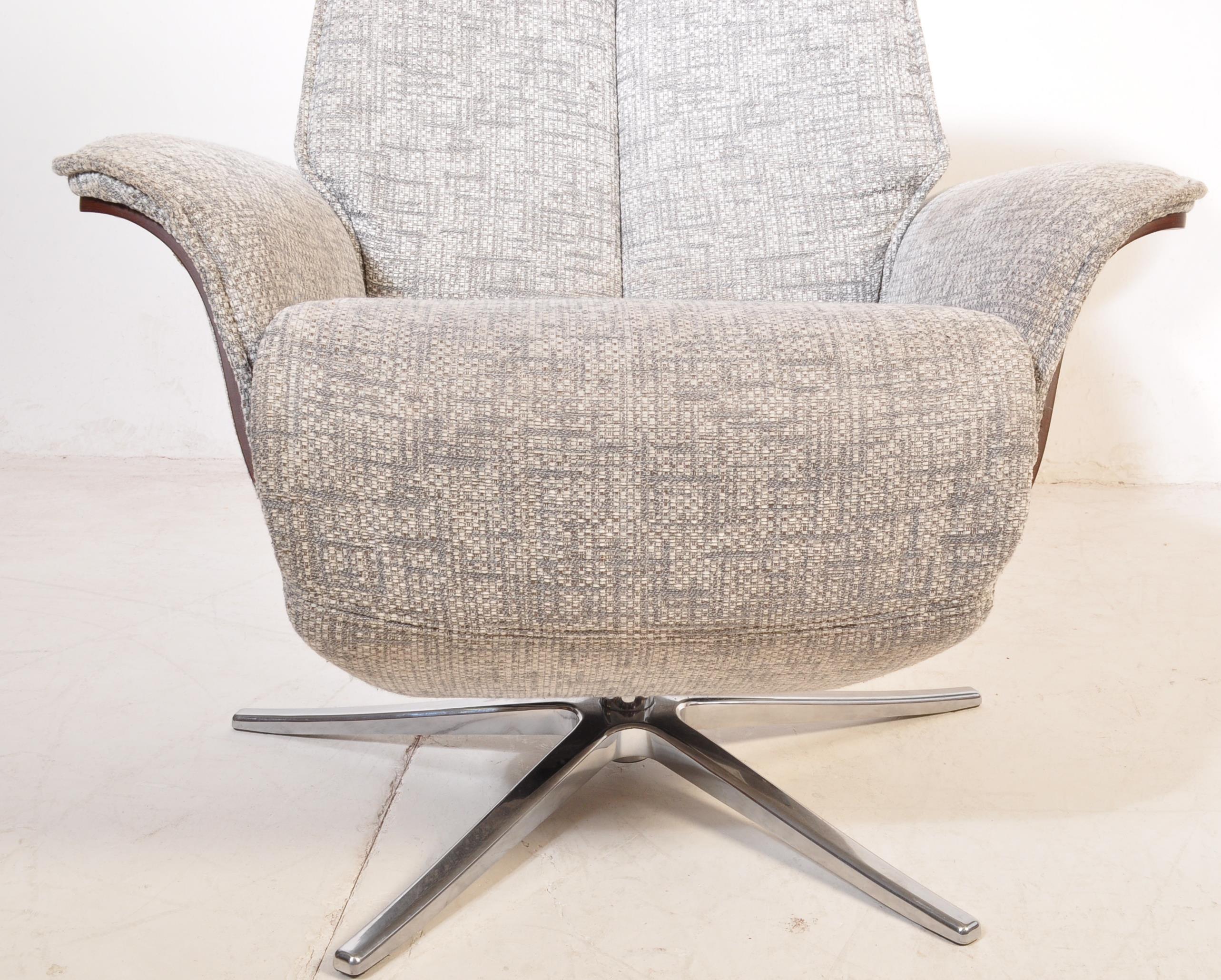 A CONTEMPORARY G-PLAN ERGOFORM OSLO RECLINER FABRIC CHAIR - Image 7 of 14