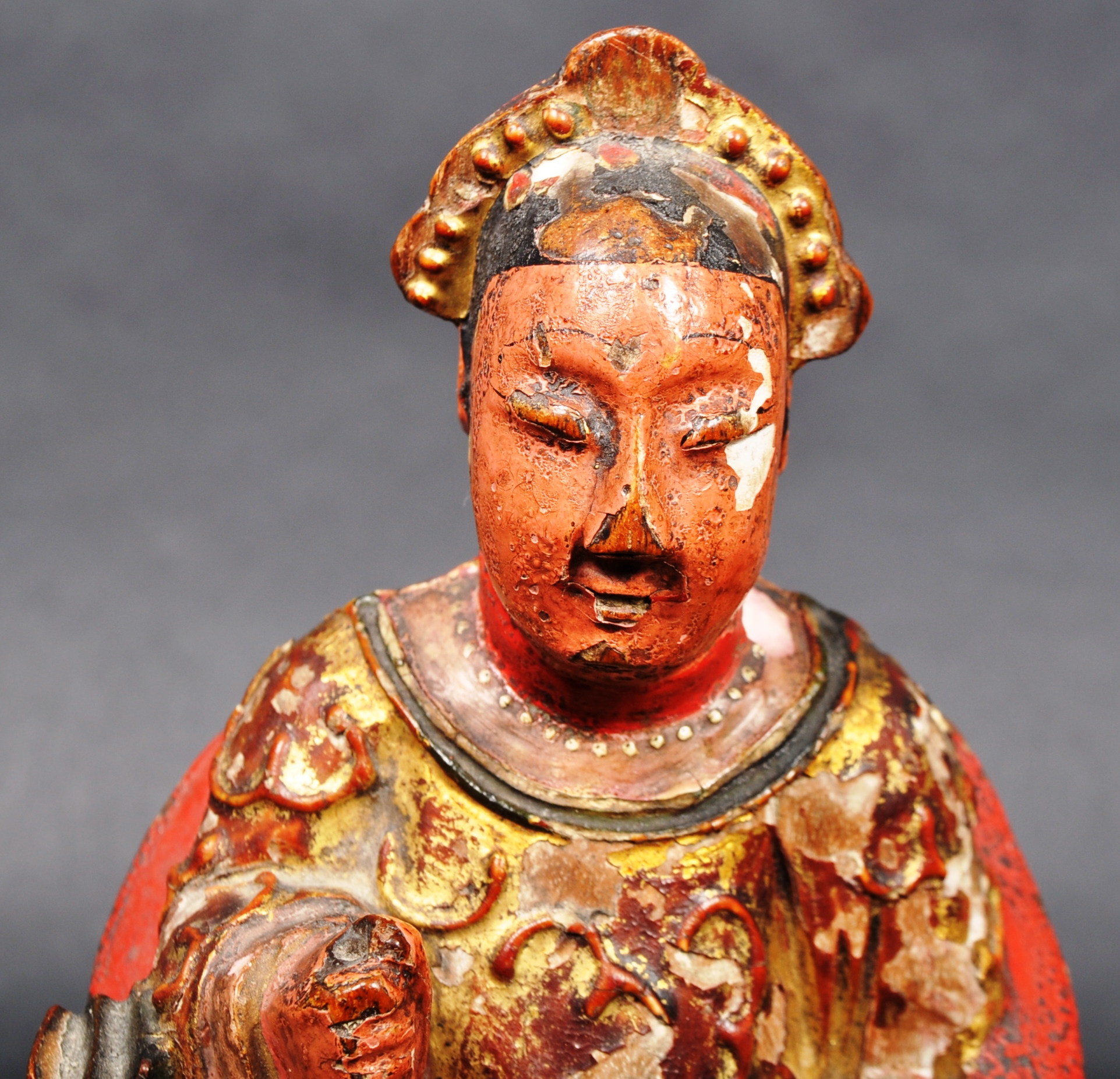 TWO 19TH CENTURY CHINESE CARVED WOODEN FIGURINES - Image 2 of 9