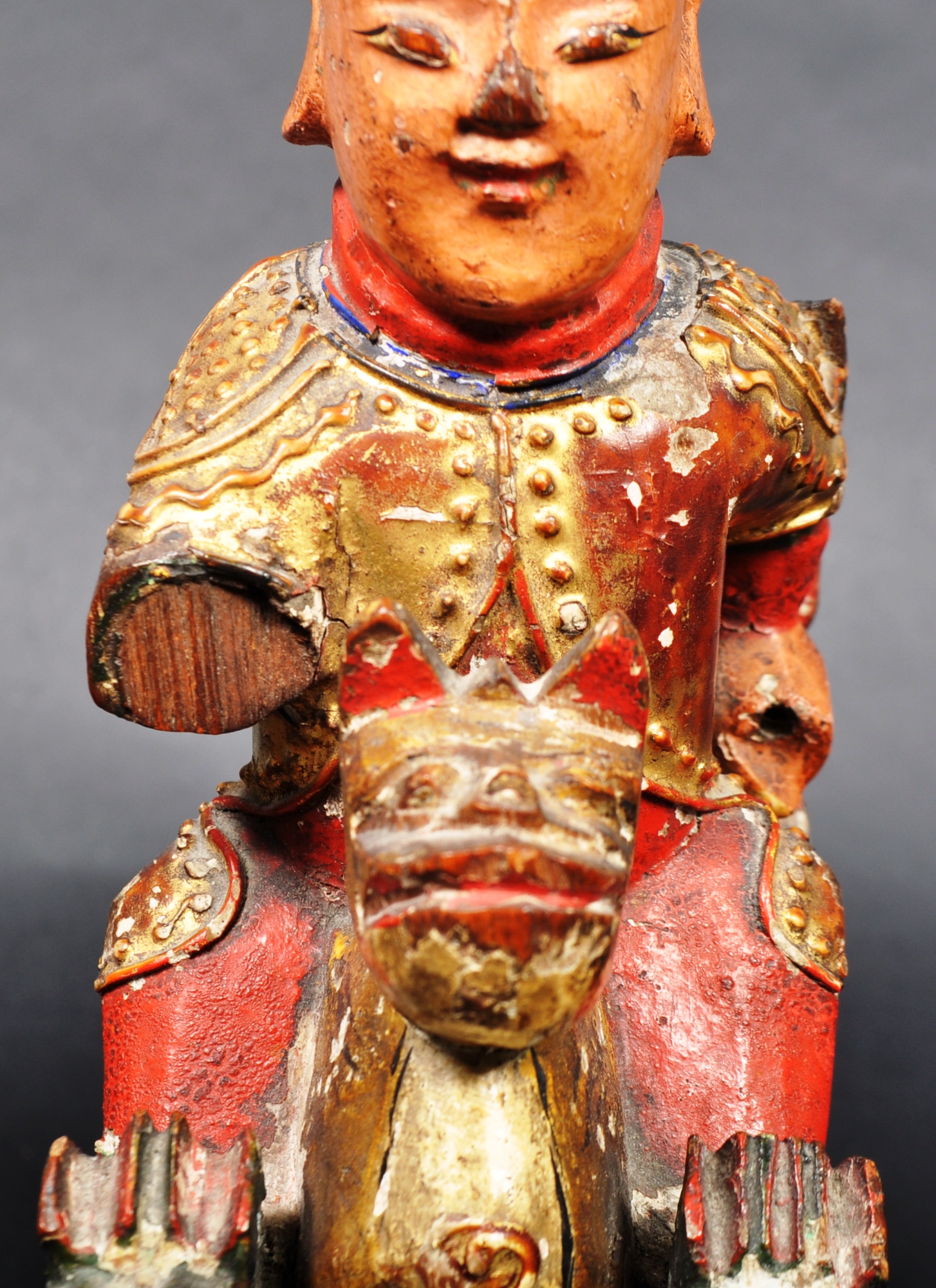 TWO 19TH CENTURY CHINESE CARVED WOODEN FIGURINES - Image 6 of 9