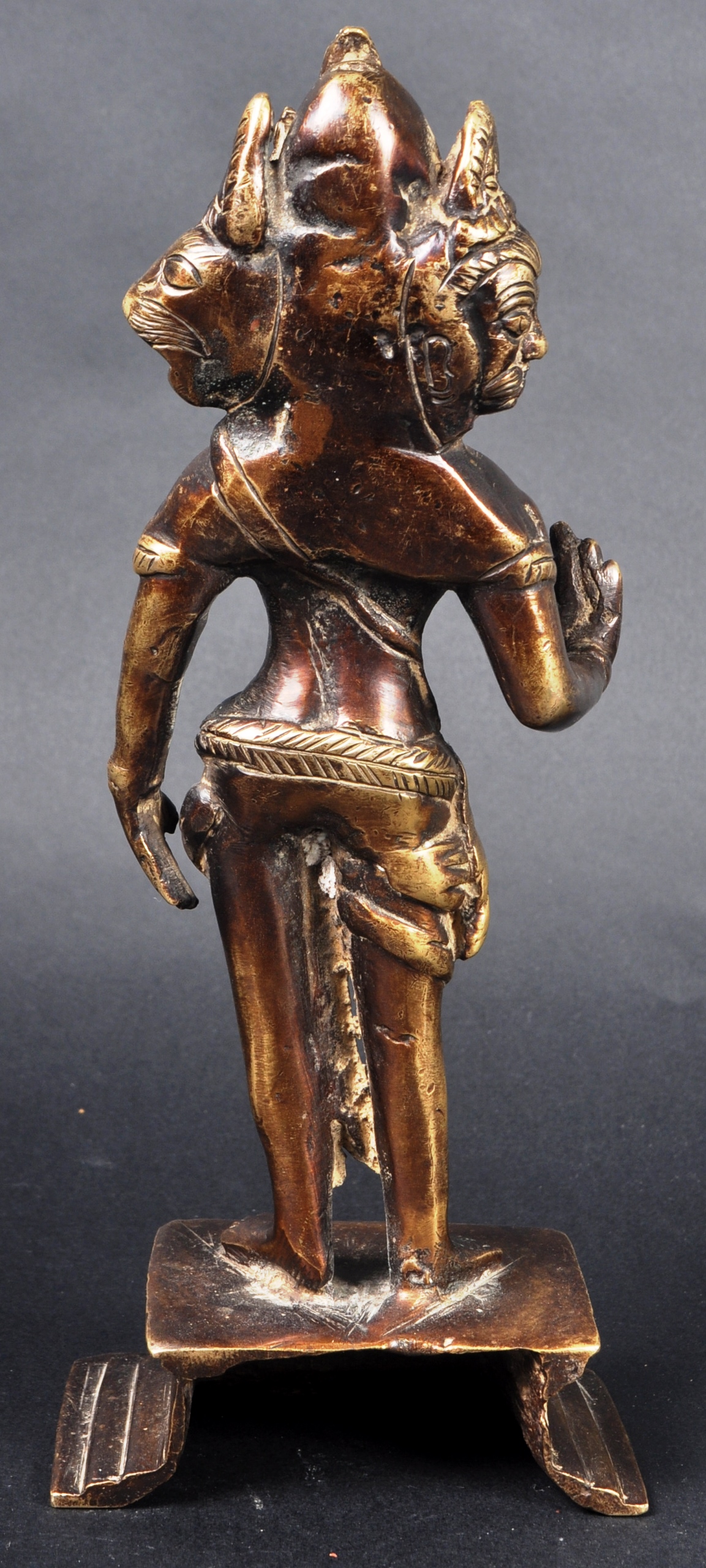 19TH CENTURY BRONZE THAI THREE HEADED FIGURE - Image 6 of 7