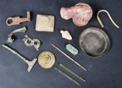 COLLECTION OF ROMAN & RELATED ANTIQUITIES