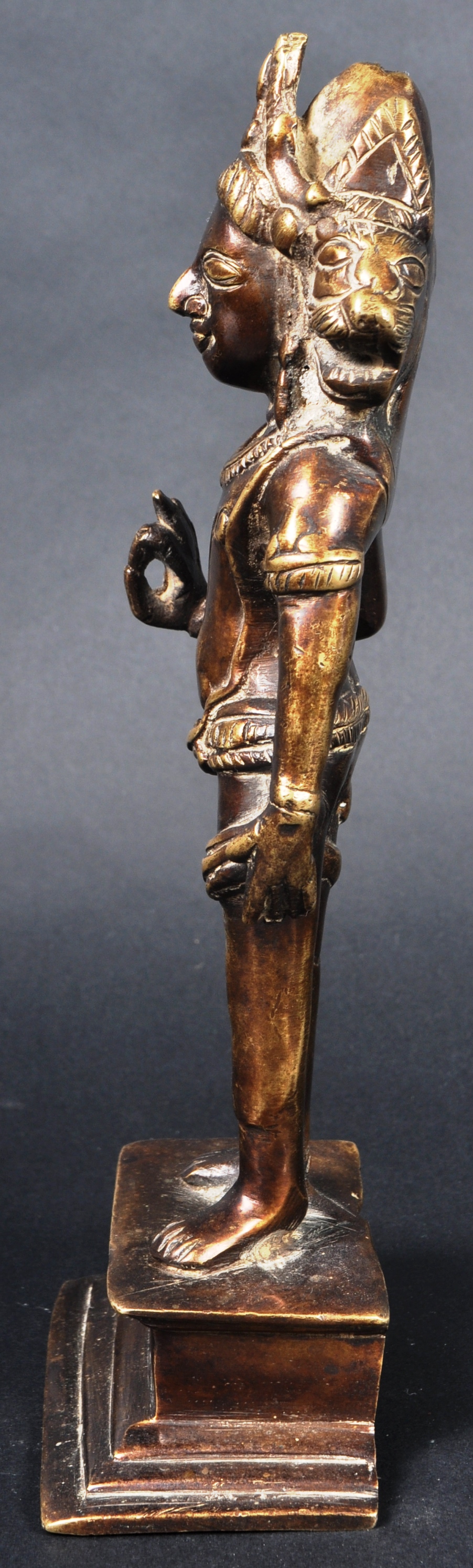 19TH CENTURY BRONZE THAI THREE HEADED FIGURE - Image 5 of 7