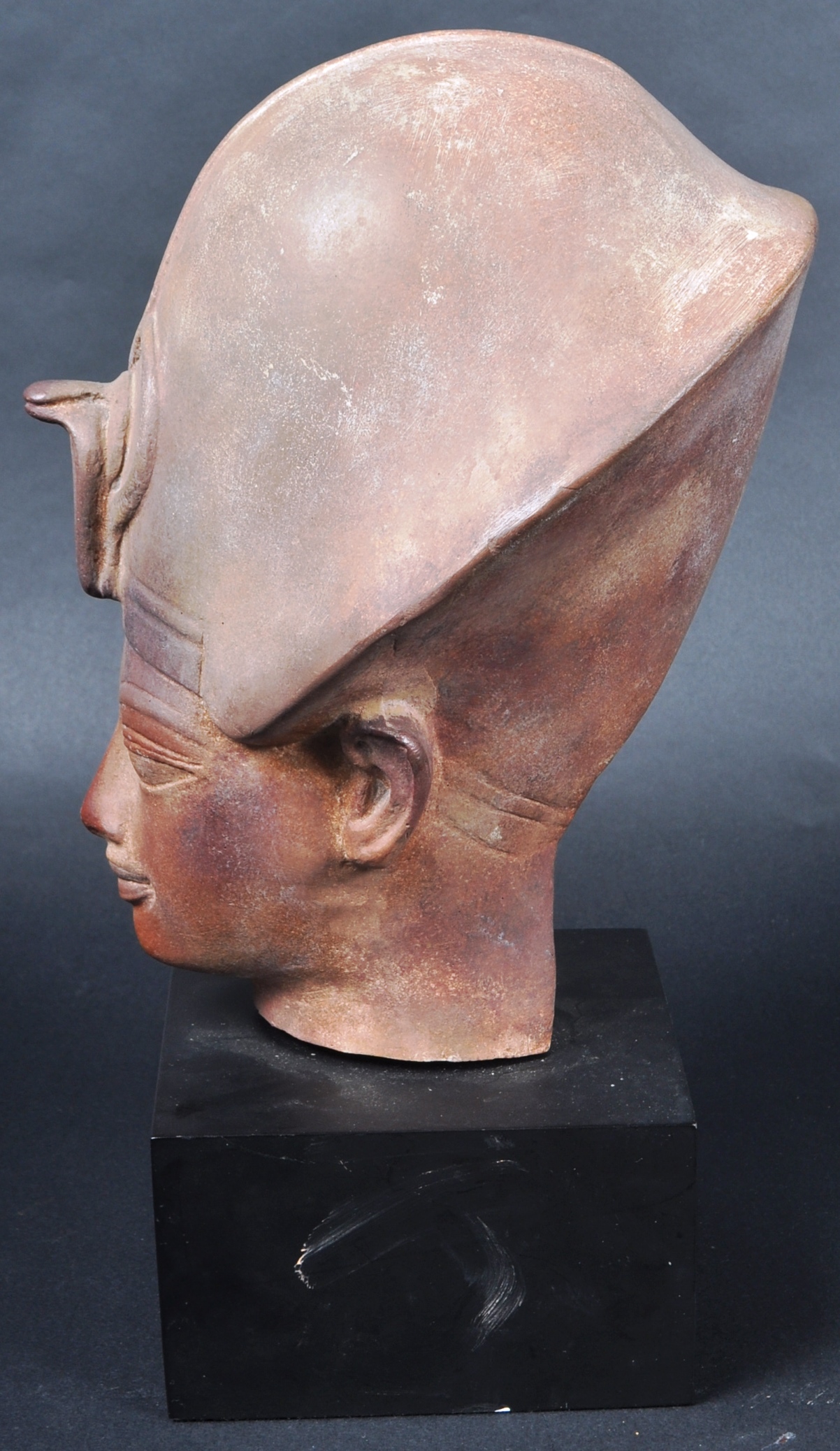 EARLY 20TH CENTURY TERRACOTTA EGYPTIAN HEAD - Image 5 of 7