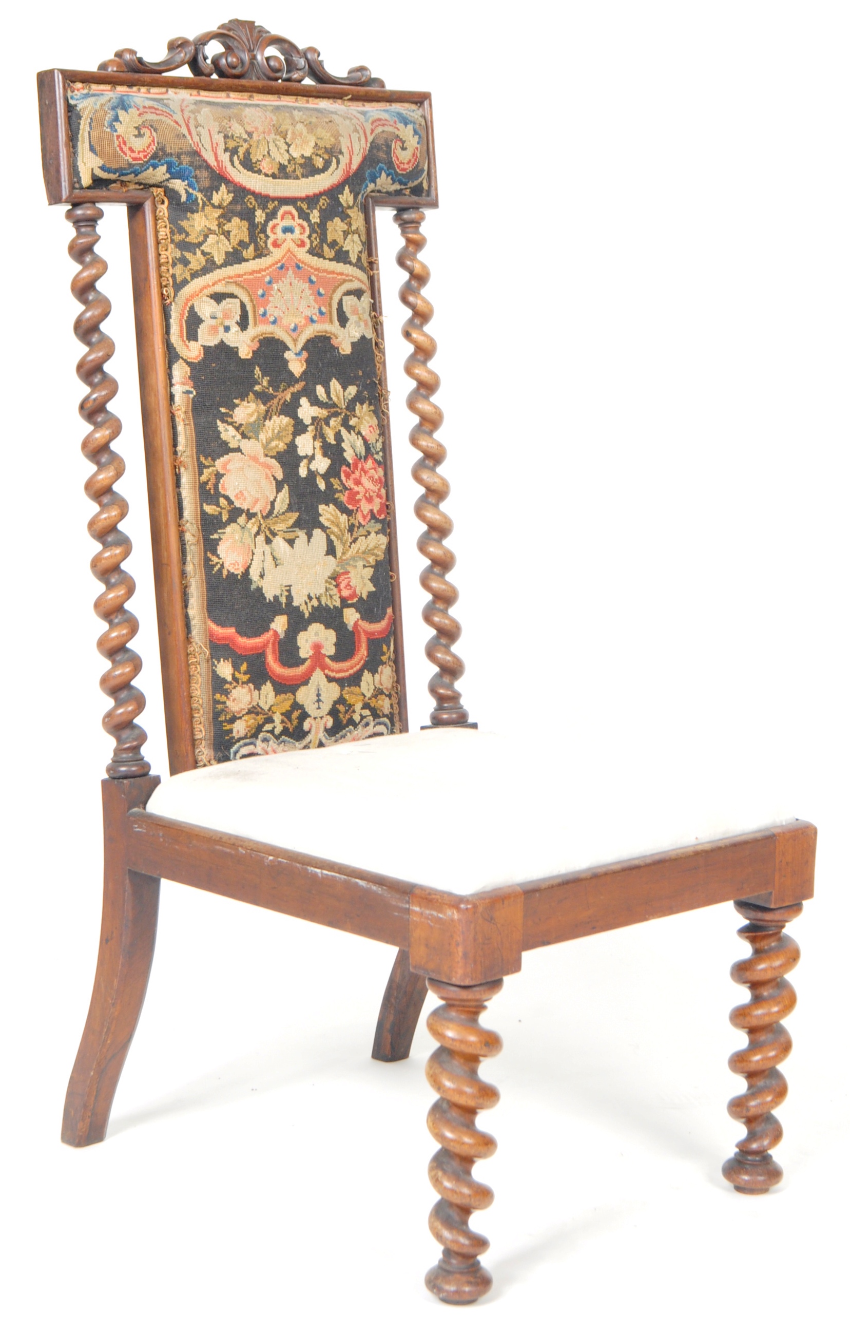 19TH CENTURY VICTORIAN WALNUT PRIE-DIEU CHAIR