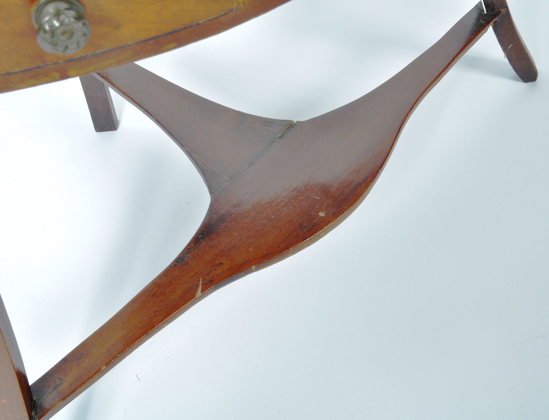 EARLY 19TH CENTURY GEORGE III MAHOGANY WASHSTAND - Image 6 of 8